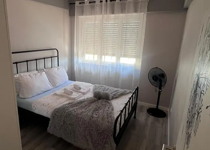 Apartment T1 Confortable A Ajuda - Proche Belem, Tram, Bus,centre Lissabon