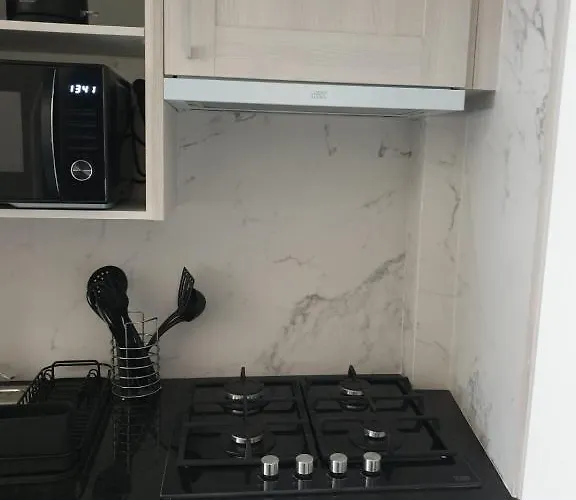 Apartment T1 Confortable A Ajuda - Proche Belem, Tram, Bus,centre