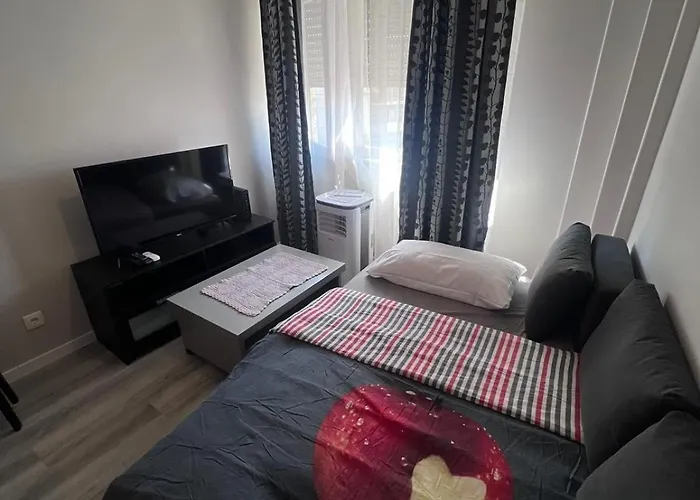 T1 Confortable A Ajuda - Proche Belem, Tram, Bus,centre * Lisboa