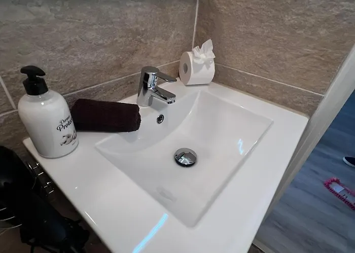 T1 Confortable A Ajuda - Proche Belem, Tram, Bus,centre Lejlighed