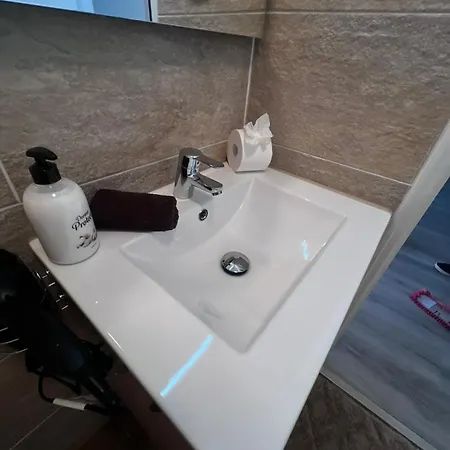 T1 Confortable A Ajuda - Proche Belem, Tram, Bus,centre Lejlighed