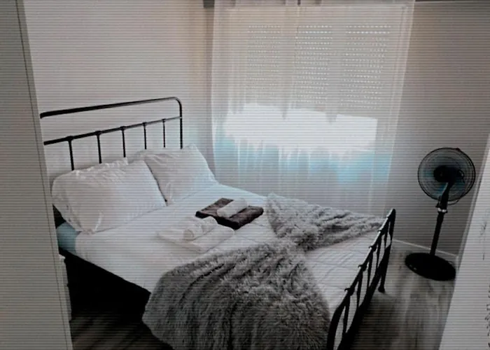 T1 Confortable A Ajuda - Proche Belem, Tram, Bus,centre Lisboa