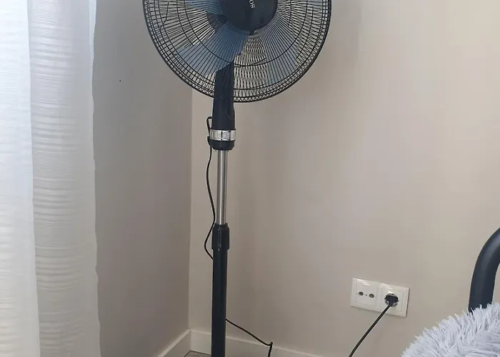 T1 Confortable A Ajuda - Proche Belem, Tram, Bus,centre Διαμέρισμα Lisboa